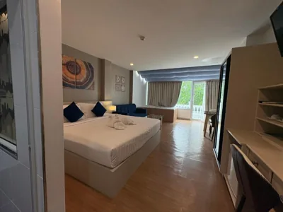 Junior Suite with jacuzzi — Modern Living Residence